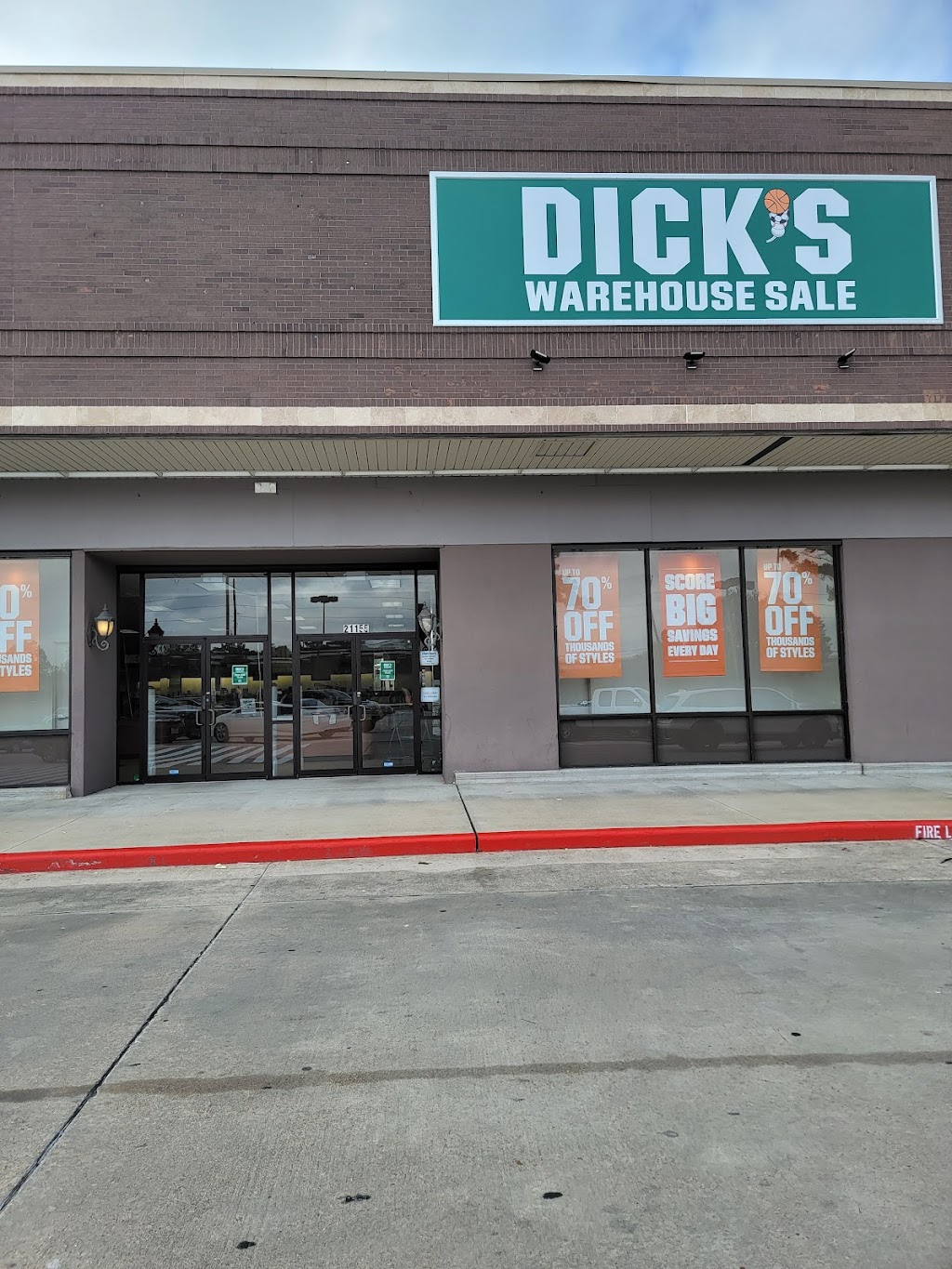 DICKS Warehouse Sale | Nw Houston, 21155 State Highway Suite 249, Houston, TX 77070 | Phone: (412) 841-2712