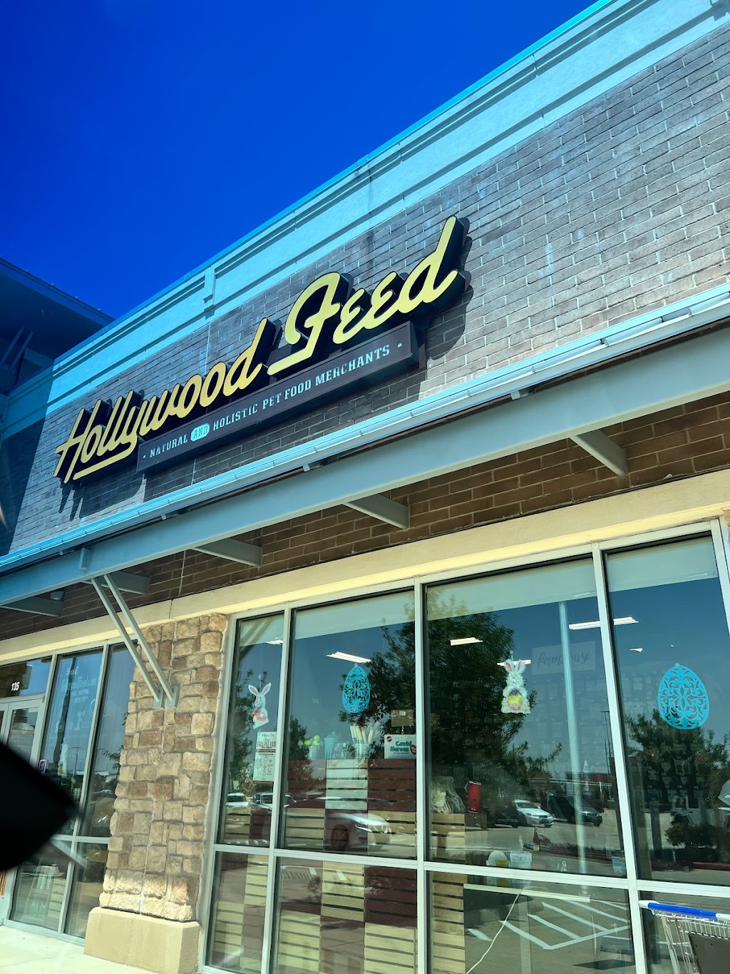 Hollywood Feed | 9722 Gaston Rd Suite 135, Katy, TX 77494 | Phone: (346) 257-4124