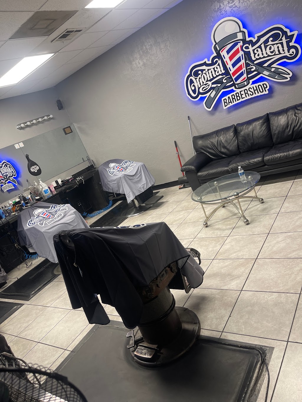 Original Talent Barbershop | 3535 Bingle Rd STE B, Houston, TX 77055 | Phone: (713) 385-1069